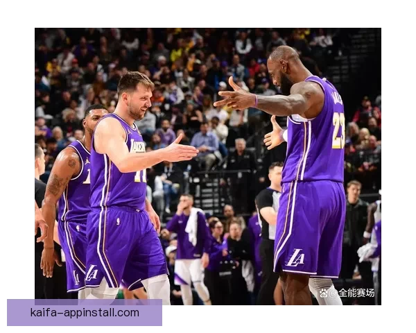 东契奇狂轰43分7助攻连刷纪录笑容灿烂湖人六连客5胜1负强势收官